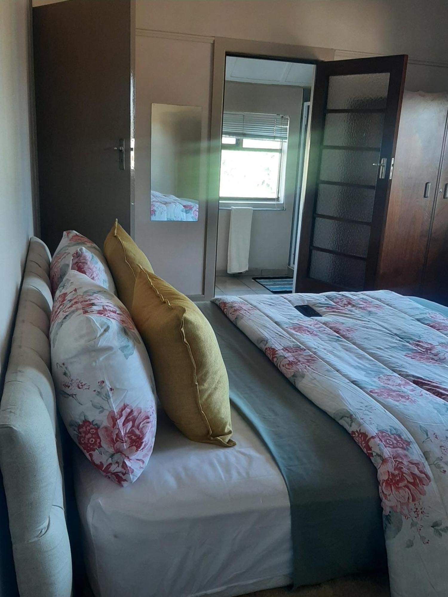 Triple S Guest House Cape Town Ngoại thất bức ảnh